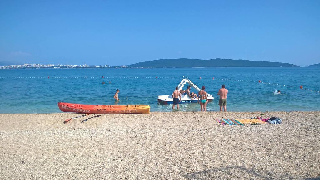 Apartments Pavlinovic Kaštela Esterno foto